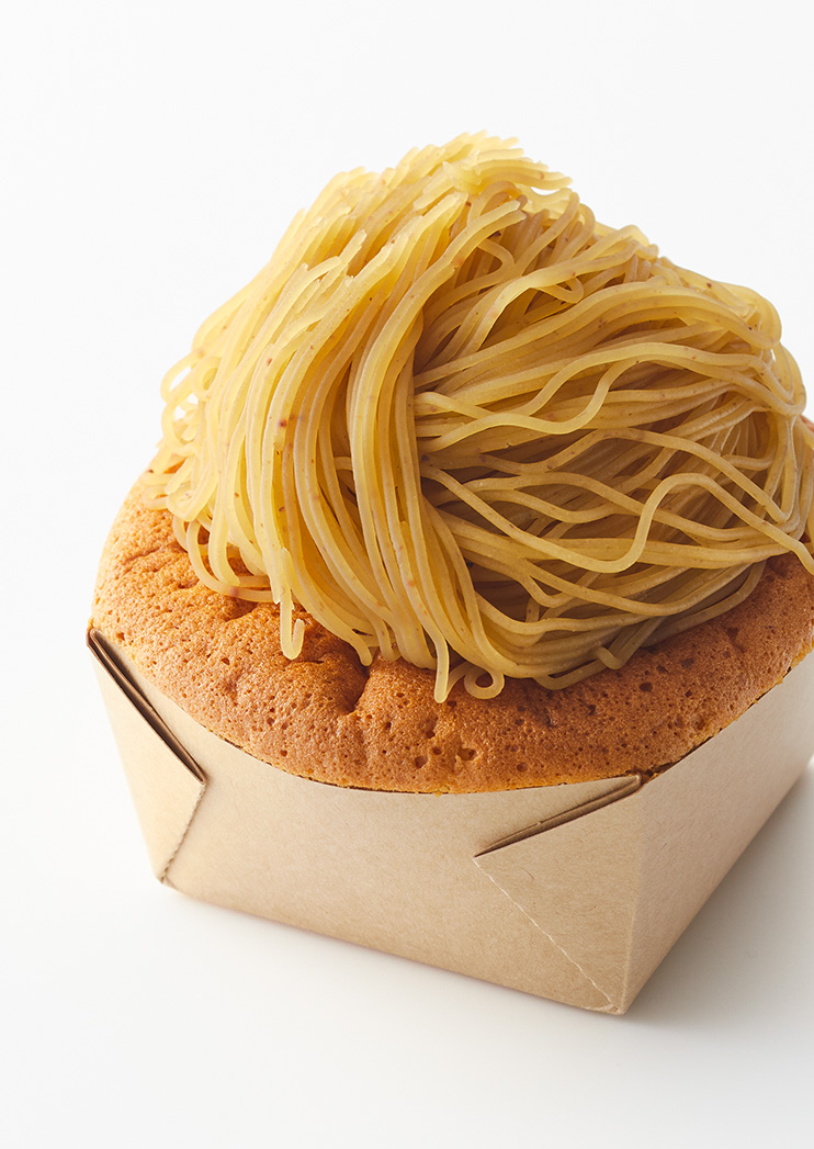 たねやカステラ　新栗モンブラン